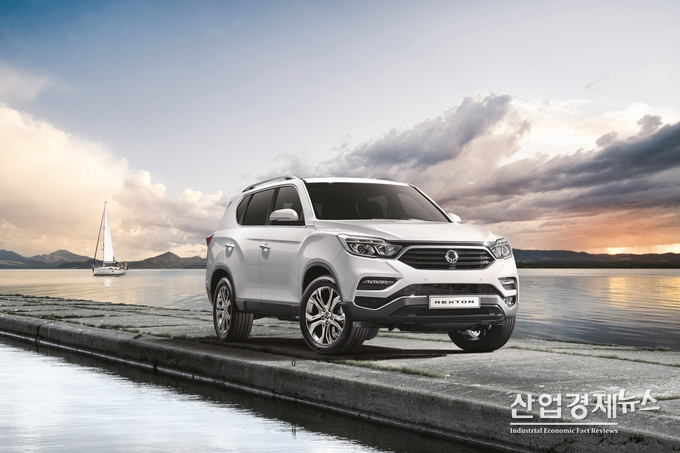 주력모델 G 4 렉스턴 이미지. 쌍용차 제공