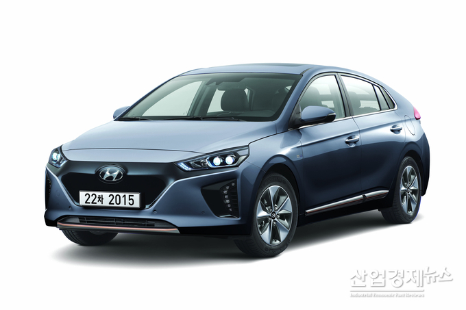 현대차, ‘아이오닉 2018’ 모델. 사진 = 현대차