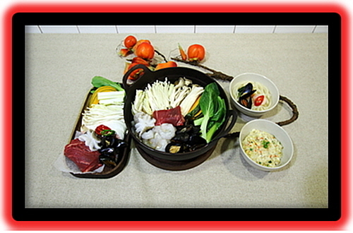 해물&소고기 샤브샤브 연출 컷...CJ프레시웨이 제공