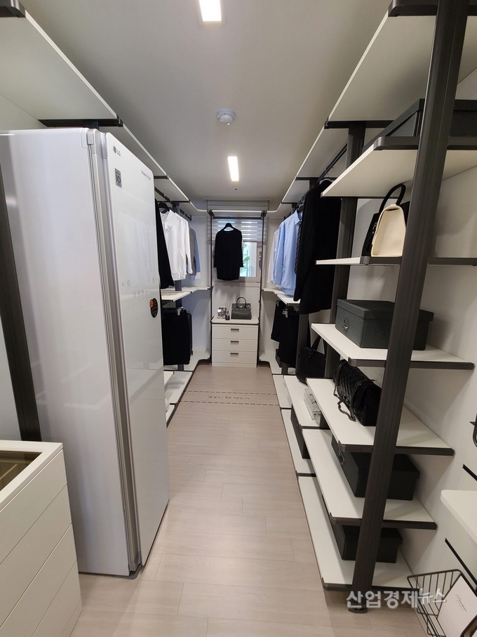 이천자이 더 파크 84㎡A 드레스룸