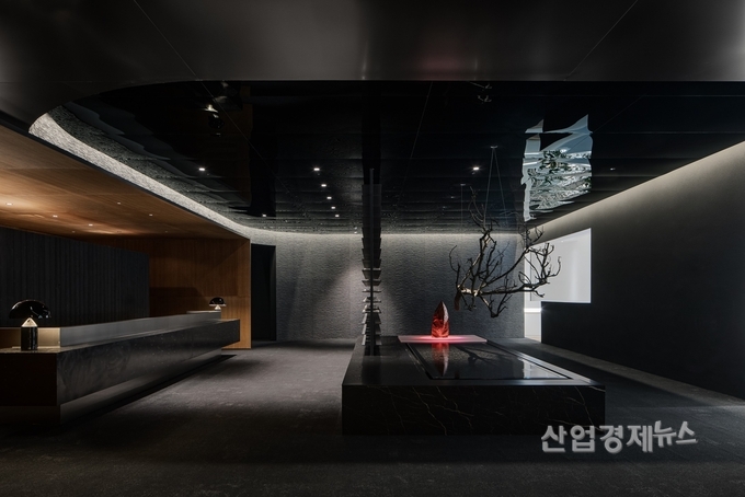 '써밋갤러리' 리셉션&라운지. 사진=대우건설