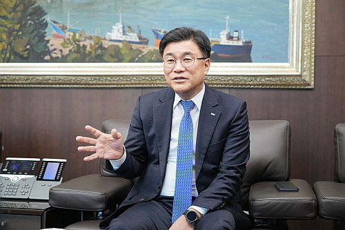 최홍영 BNK경남은행장