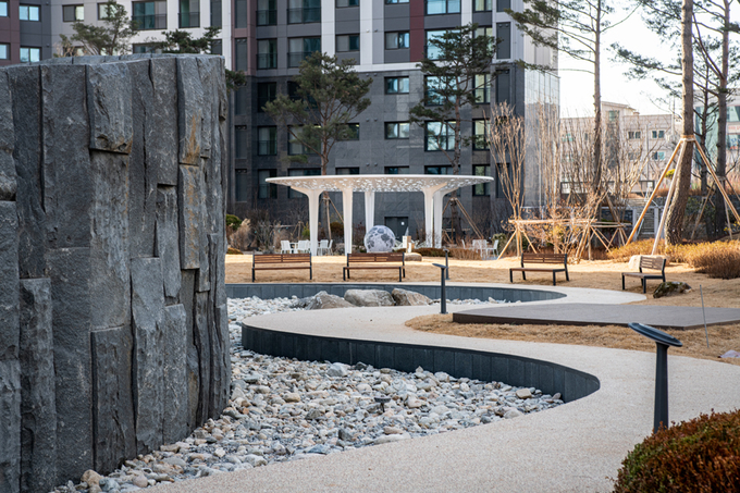 '안산 푸르지오 브리파크' 단지내 조경