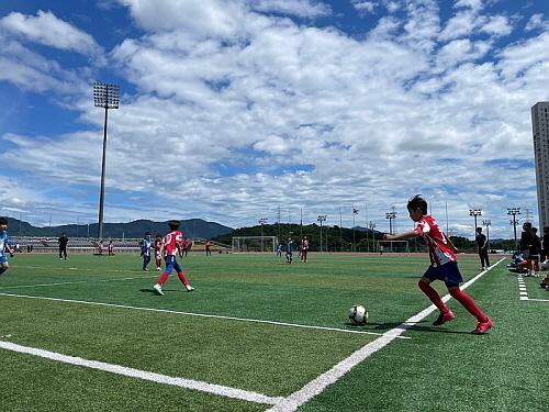 지난해 탐앤탐스컵 유소년 축구대회 경기 모습...<사진=탐앤탐스 제공>